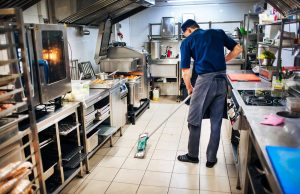 Лучшие коммерческие Хаки для чистки кухни